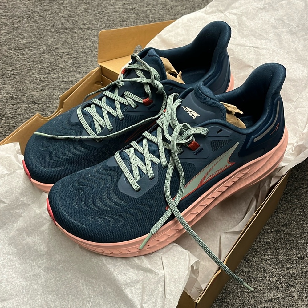 Altra Women’s Torin 7 Running Shoes - Deep Teal/Pink